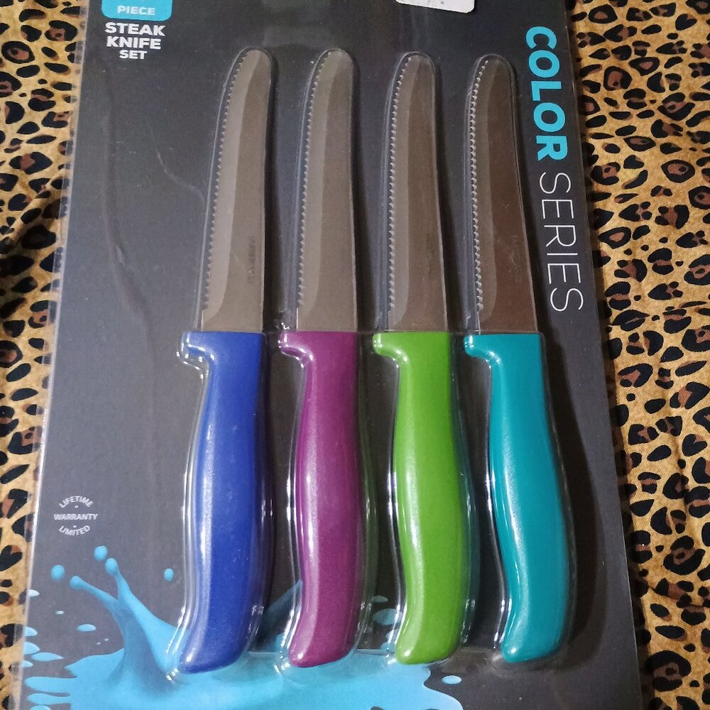 Farberware Steak Knifes with color handles